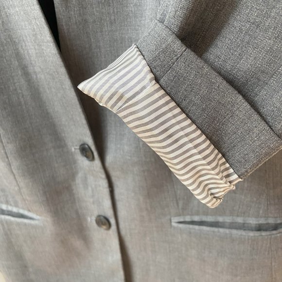 GAP Gray Blazer w/ Notched Collar - Picture 4 of 6